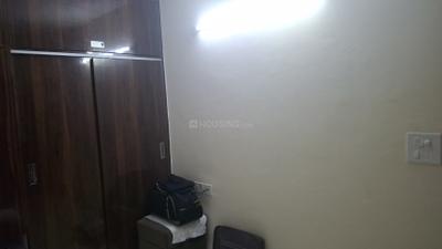 Bedroom Image of 1600 Sq.ft 3 BHK Apartment / Flat for rent in Vaishali Ghaziabad for Rs. 42000