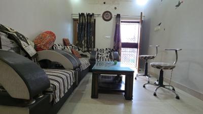 Living Room Image of 980 Sq.ft 2 BHK Apartment / Flat for rent in Pitampura New Delhi for Rs. 30000