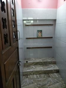 Bathroom Image of 900 Sq.ft 2 BHK Independent House for rent in Aminjikarai Chennai for Rs. 19000