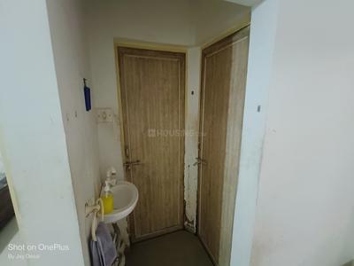 Bathroom Image of 855 Sq.ft 1 BHK Apartment / Flat for sale in Vastral Ahmedabad for Rs. 2500000
