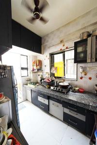 Kitchen Image of 990 Sq.ft 2 BHK Apartment / Flat for sale in Adalaj Gandhinagar for Rs. 4800000