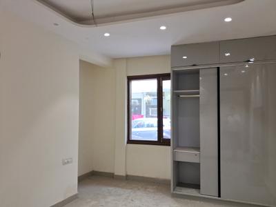 Bedroom Image of 1350 Sq.ft 3 BHK Apartment / Flat for sale in Paschim Vihar New Delhi for Rs. 20500000