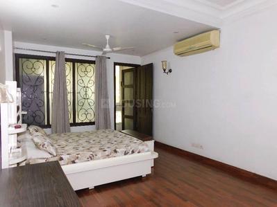 Bedroom Image of 5625 Sq.ft 6 BHK Penthouse for sale in Model Town New Delhi for Rs. 90000000