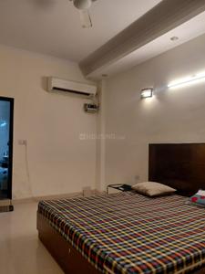 Bedroom Image of 2500 Sq.ft 3.5 BHK Builder Floor for rent in Sector 46 Noida for Rs. 70000