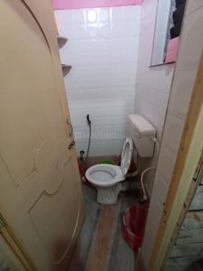 Bathroom Image of 850 Sq.ft 2 BHK Apartment / Flat for rent in Bansdroni Kolkata for Rs. 18500