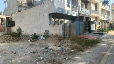 Image of 100 Sq.ft Residential Plot / Land for sale in Gaur Yamuna City, Yeida, Greater Noida for Rs. 12000000