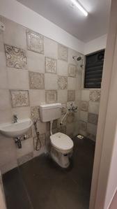 Bathroom Image of 870 Sq.ft 2 BHK Apartment / Flat for sale in Titwala Thane for Rs. 3800000