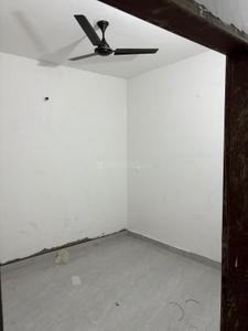 Bedroom Image of 500 Sq.ft 1 BHK Builder Floor for rent in Sector 110 Gurgaon for Rs. 9000