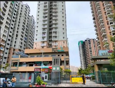 Image of 1870 Sq.ft 3 BHK Apartment / Flat for sale in Hawelia Valenova Park, Noida Extension, Greater Noida for Rs. 17900000