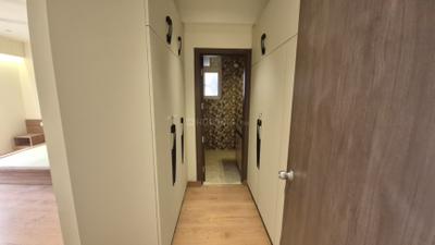 Passage Image of 2000 Sq.ft 3 BHK Apartment / Flat for sale in ATS Le Grandiose, Sector 150 Noida for Rs. 26000000