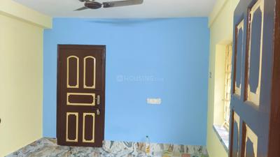 Bedroom Image of 705 Sq.ft 2 BHK Builder Floor for rent in Sinthi Kolkata for Rs. 12000