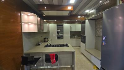 Kitchen Image of 4200 Sq.ft 5 BHK Apartment / Flat for sale in Sharada Akashparv A B, Bavdhan Pune for Rs. 70000000