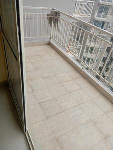Balcony Image of 750 Sq.ft 3 BHK Apartment / Flat for sale in Conscient Habitat Residences, Sector 78 Faridabad for Rs. 6450000