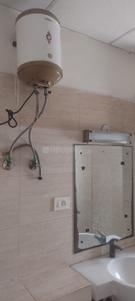 Bathroom Image of 1247 Sq.ft 2 BHK Apartment / Flat for rent in Jaypee Klassic , Sector 129 Noida for Rs. 28500