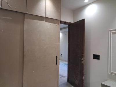 Bedroom Image of 900 Sq.ft 3 BHK Builder Floor for sale in Paschim Vihar New Delhi for Rs. 21000000