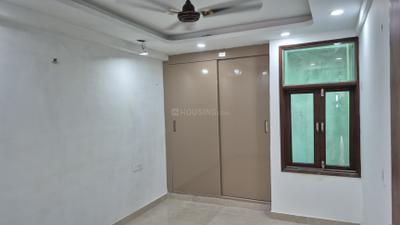 Bedroom Image of 1000 Sq.ft 2 BHK Builder Floor for sale in Rajpur Khurd Extension New Delhi for Rs. 5000000