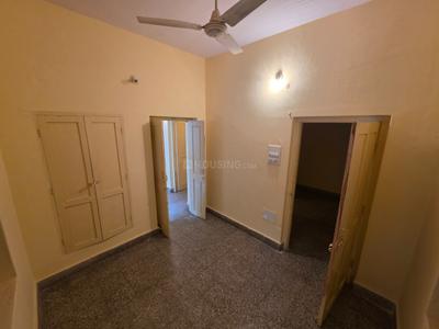 Bedroom Image of 1200 Sq.ft 2 BHK Independent House for rent in Benson Town Bengaluru for Rs. 18000