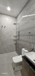 Bathroom Image of 1600 Sq.ft 2.5 BHK Apartment / Flat for rent in Greater Kailash Jammu for Rs. 25000