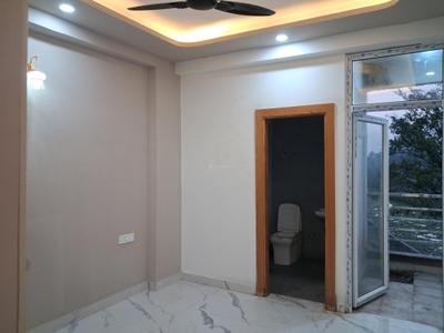 Bedroom Image of 1050 Sq.ft 2 BHK Apartment / Flat for sale in Sector 102 Noida for Rs. 4375000