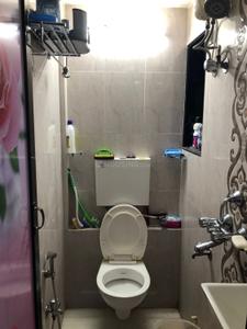 Bathroom Image of Choudhary in Jogeshwari West, Mumbai