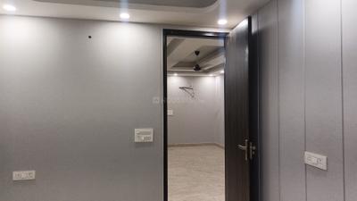Bedroom Image of 2000 Sq.ft 2 BHK Apartment / Flat for rent in Sultanpur New Delhi for Rs. 26000