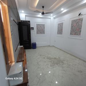 Hall Image of 950 Sq.ft 2 BHK Builder Floor for sale in Avenue 1, Sector 73 Noida for Rs. 3500000