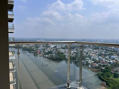 Balcony Image of 2700 Sq.ft 4 BHK Apartment / Flat for sale in Puravankara Oceana, Marine Drive Kochi for Rs. 28000000