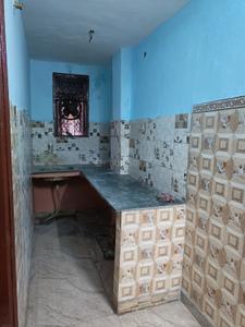 Kitchen Image of 450 Sq.ft 2 BHK Builder Floor for sale in Karawal Nagar New Delhi for Rs. 2100000