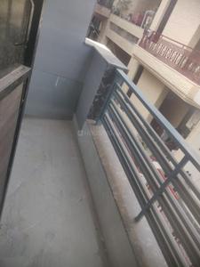 Balcony Image of 450 Sq.ft 1 BHK Builder Floor for rent in Shalimar Bagh New Delhi for Rs. 16500