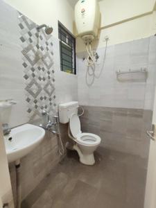 Bathroom Image of 1250 Sq.ft 2 BHK Builder Floor for rent in Bilekahalli Bengaluru for Rs. 33000