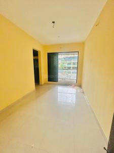 Hall Image of 656 Sq.ft 1 BHK Apartment / Flat for rent in Dombivli East Thane for Rs. 12000
