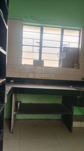 Kitchen Image of 680 Sq.ft 1 BHK Apartment / Flat for rent in Kothrud Pune for Rs. 22000