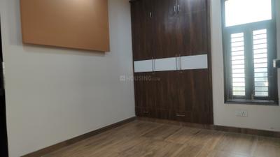 Bedroom Image of 900 Sq.ft 3 BHK Builder Floor for sale in Tilak Nagar New Delhi for Rs. 9500000