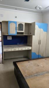 Bedroom Image of 1200 Sq.ft 3 BHK Builder Floor for rent in Janakpuri New Delhi for Rs. 38000