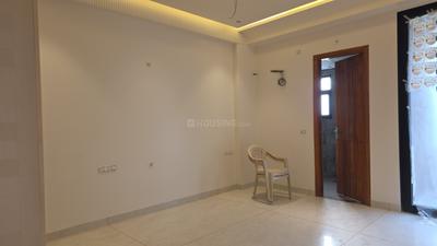 Bedroom Image of 2400 Sq.ft 4 BHK Builder Floor for sale in Sector 102 Gurgaon for Rs. 40000000