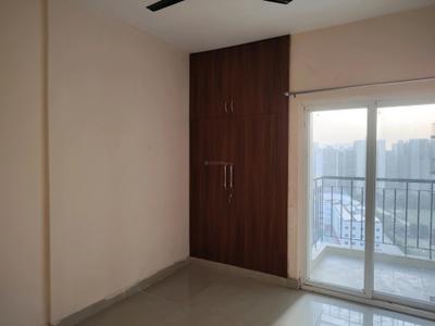 Bedroom Image of 1000 Sq.ft 3 BHK Apartment / Flat for rent in Amrapali Dream Valley 2, Noida Extension Greater Noida for Rs. 18000