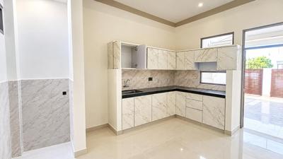 Kitchen Image of 1200 Sq.ft 2 BHK Independent House for sale in Chinhat Lucknow for Rs. 6400000