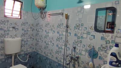 Bathroom Image of 830 Sq.ft 2 BHK Apartment / Flat for sale in Mankundu Hooghly for Rs. 3500000
