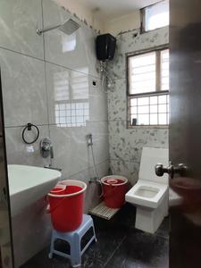 Common Bathroom Image of 1575 Sq.ft 3 BHK Builder Floor for rent in Manikonda Hyderabad for Rs. 58000