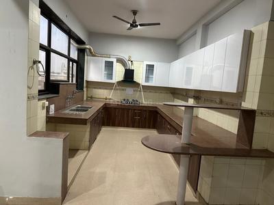 Kitchen Image of 3200 Sq.ft 4.5 BHK Independent House for rent in Sigma 1 Greater Noida for Rs. 75000