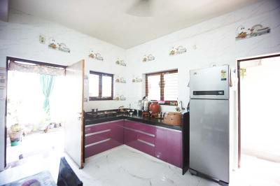 Kitchen Image of 2043 Sq.ft 4 BHK Independent House for sale in Amraiwadi Ahmedabad for Rs. 19500000