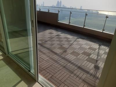 Balcony Image of 2600 Sq.ft 3 BHK Apartment / Flat for rent in Mahalakshmi Mumbai for Rs. 550000