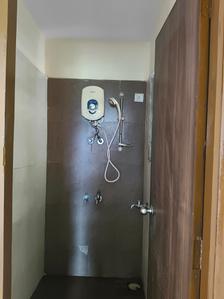 Common Bathroom Image of 650 Sq.ft 1 BHK Apartment / Flat for rent in Raunak City 3, Kalyan West Kalyan for Rs. 13000