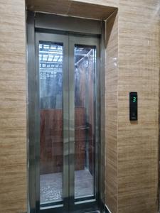 Lift Image of 623 Sq.ft 2 BHK Apartment / Flat for sale in Dwarka Mor New Delhi for Rs. 4600000