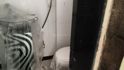 Image of 700 Sq.ft 2 BHK Apartment / Flat for rent in Malad West, Mumbai for Rs. 65000