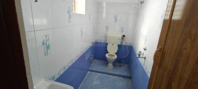 Bathroom Image of 1600 Sq.ft 3 BHK Apartment / Flat for rent in Maruthi Sevanagar Bengaluru for Rs. 37000