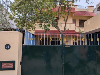 Balcony Image of 1100 Sq.ft 2 BHK Independent House for rent in Thorapadi Vellore for Rs. 11500