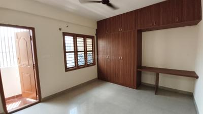 Bedroom Image of 1050 Sq.ft 2 BHK Builder Floor for rent in Mahadevapura Bengaluru for Rs. 45000