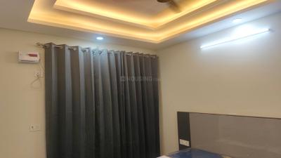 Bedroom Image of 1000 Sq.ft 1 BHK Builder Floor for rent in Sector 17 Gurgaon for Rs. 31000
