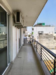Bedroom One Image of 1950 Sq.ft 2 BHK Apartment / Flat for rent in Sector 31 Gurgaon for Rs. 52000